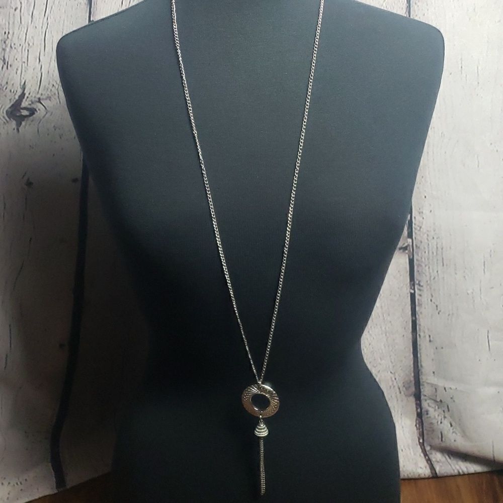 Silver long Pendent Necklace‎